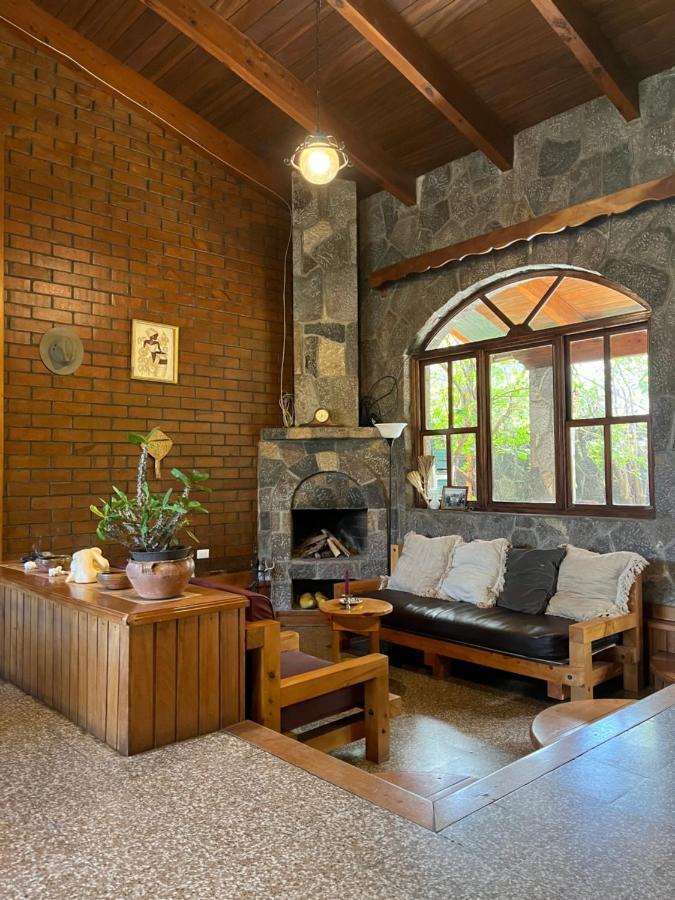 Casa Qatzij - Guest House, Lake Atitlan San Lucas Toliman Exterior photo